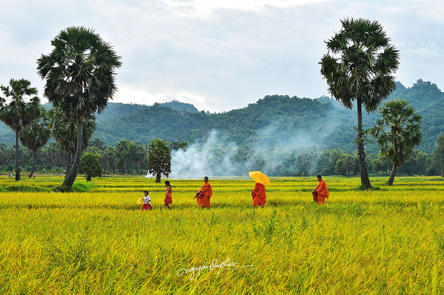 The Home-Leaving For Filial Piety Towards Grandparents And Parents Is A Beauty In The Community Of Young Khmer Buddhists