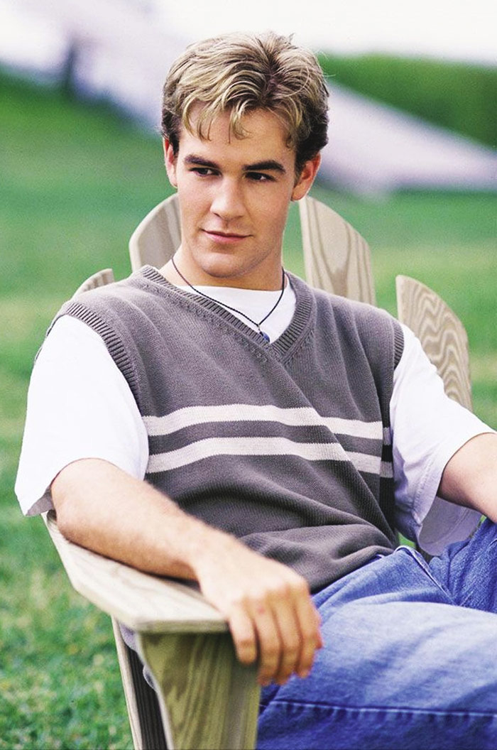 Dawson Leery sitting in the chair