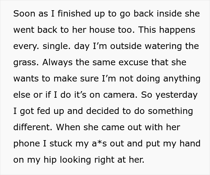 This Guy Makes His Elderly Karen Neighbor Stop Recording Him While Gardening By Striking Sexy Poses This Guy Makes His Elderly Karen Neighbor Stop Recording Him While Gardening By Striking Sexy Poses