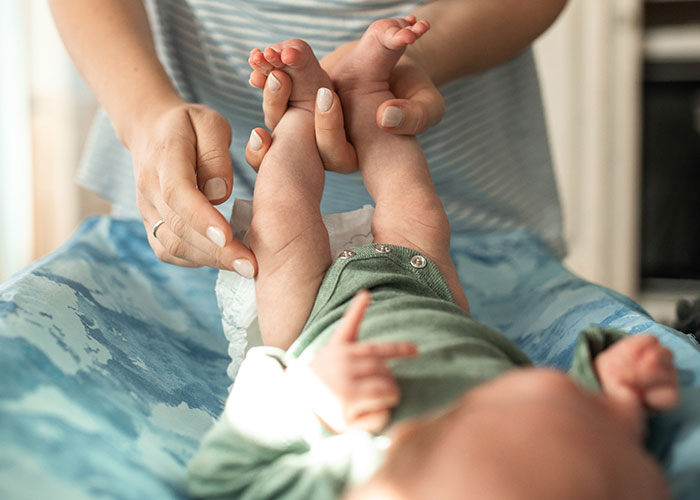 30 Times People Noticed Something Was Off About Their Friend's Significant Other And Were Proven To Be Right Later