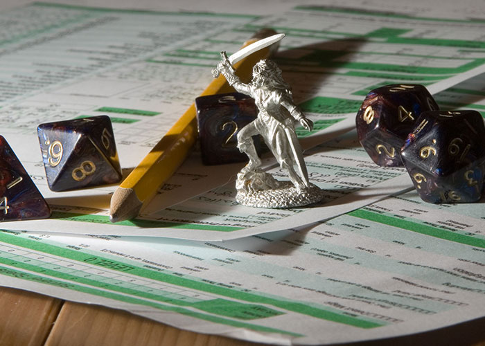 30 Times People Noticed Something Was Off About Their Friend's Significant Other And Were Proven To Be Right Later