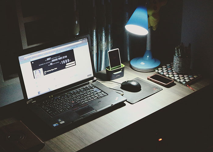 30 Times People Noticed Something Was Off About Their Friend's Significant Other And Were Proven To Be Right Later