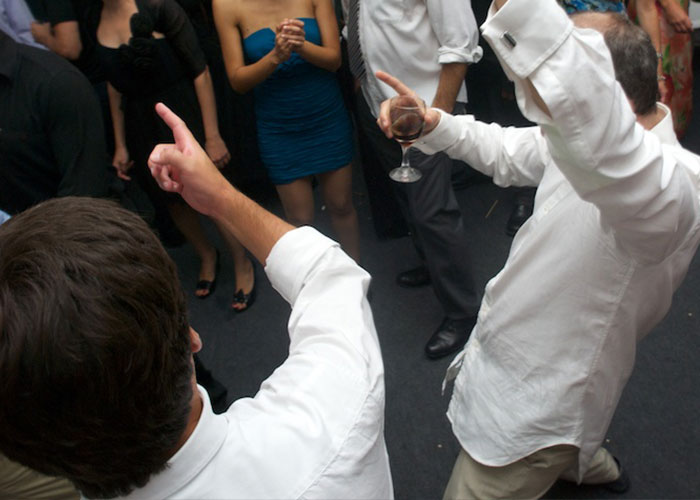 30 Times People Noticed Something Was Off About Their Friend's Significant Other And Were Proven To Be Right Later