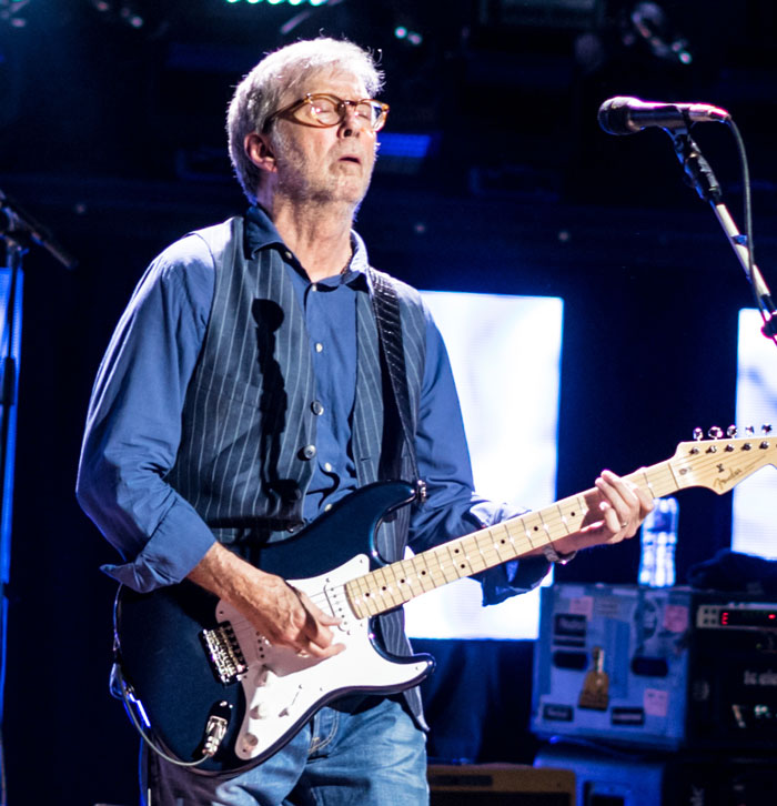 This Thread Has People Revealing The Moment They Stopped Admiring These 40 Celebrities