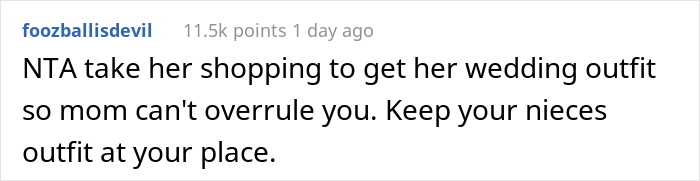 Bride Doesn't Want To Force Androgynous Niece To Wear A Dress To Her Wedding, Starts Family Drama Bride Doesn't Want To Force Androgynous Niece To Wear A Dress To Her Wedding, Starts Family Drama