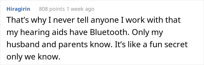 'Karen' Asks Employee To Remove Her 'Earbuds' Even After She Explains That It's Actually Hearing Aids, Malicious Compliance Ensues