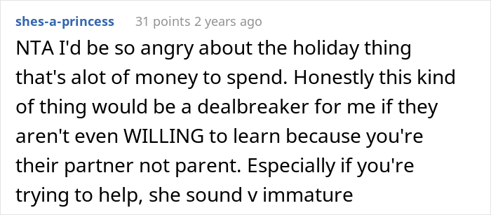 The Internet Sides With This Guy After He Left GF At The Airport Because Her Passport Was Expired