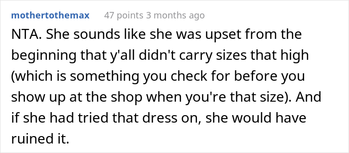 Size 30 Bride Demands To Try On A Size 14 Wedding Dress, Saleswoman Asks If She Was A Jerk To Give Her A Reality Check Size 30 Bride Demands To Try On A Size 14 Wedding Dress, Saleswoman Asks If She Was A Jerk To Give Her A Reality Check