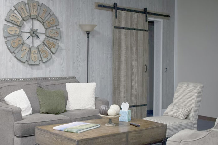 “Soy honesto con los clientes y les digo que no lo hagan”: La gente comparte 20 de las peores tendencias de diseño de interiores que todos deberían evitar