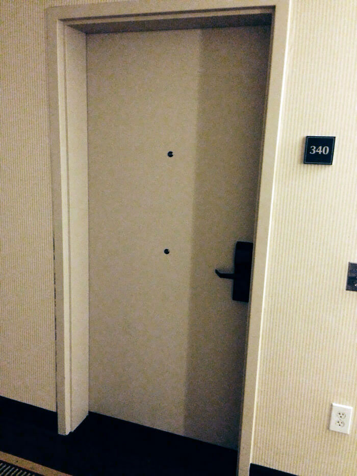 I'm Proud To Be In A Hotel That Doesn't Discriminate Against Little People