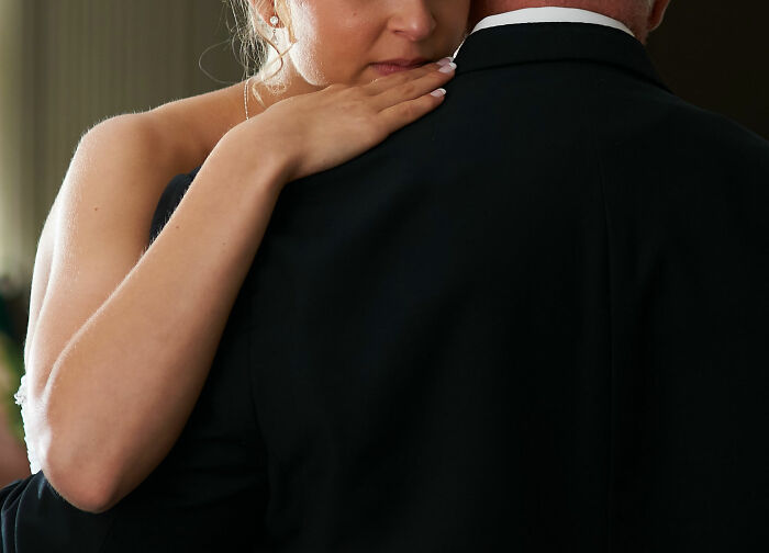 35 Nightmare Wedding Guests The Bride And Groom Wished They Could Uninvite