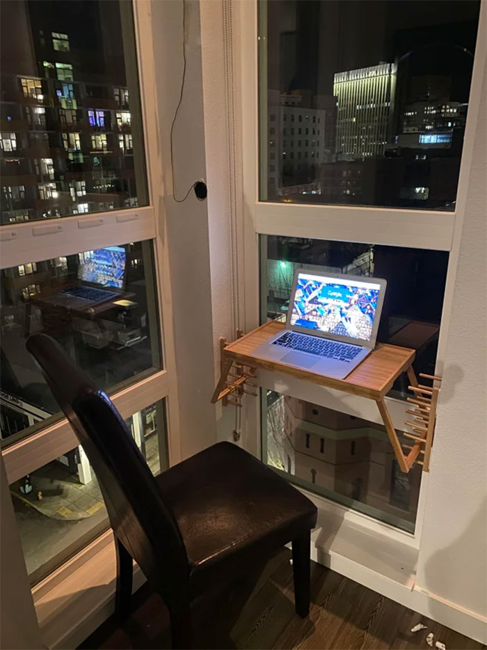 Adjustable Window Desk