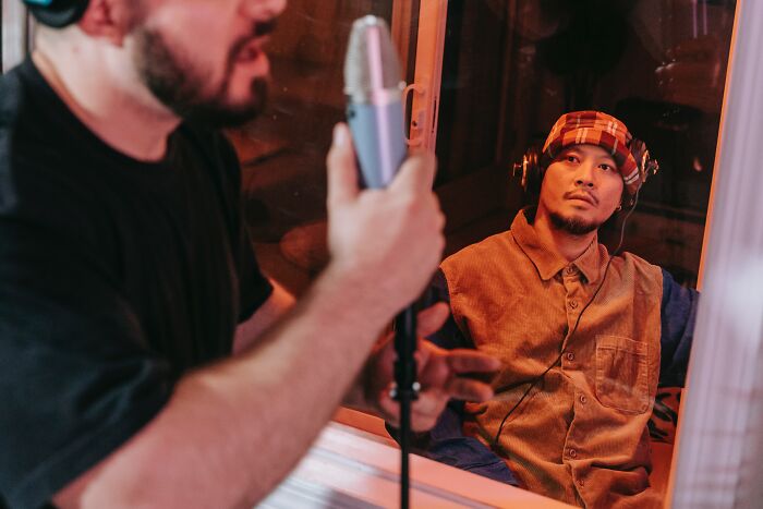 La gente revela de forma anónima secretos de su trabajo que se supone no deben compartir (20 respuestas)