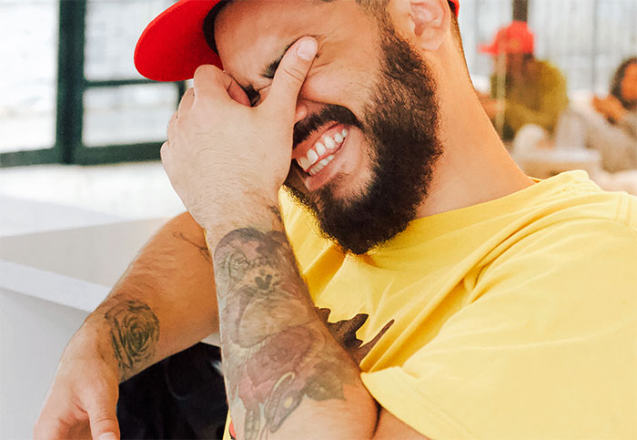 Karen Tries To Maliciously Comply By Paying In Bags Of Coins, But Repair Shop Owner Turns The Tables On Her