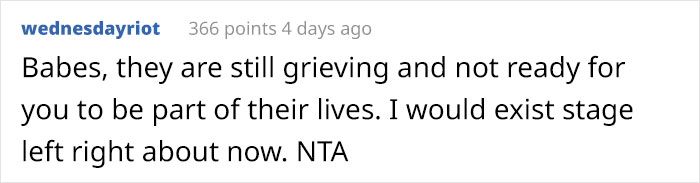 "This Was An Instant No From Me": Bride Denies Stepson&rsquo;s Request To Do Powerpoint Display Honoring His Late Mom At Wedding, Family Drama Ensues