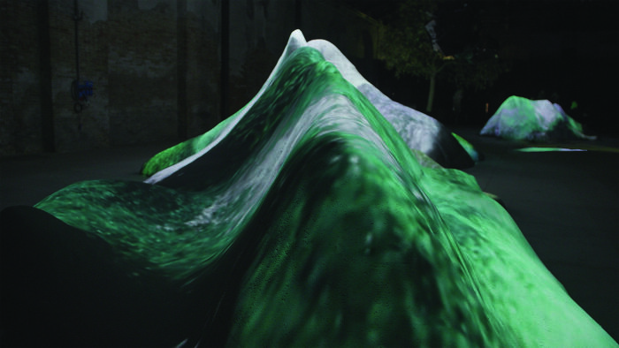 A 21-Meter-Long Sculpture Was Filled With Floating Motion Graphics Emerging From The Ai (10 Pics)