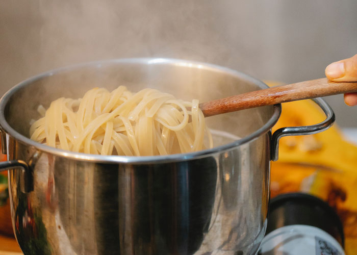 30 Of The Worst Beliefs About Cooking People Have Been Taught By Their Parents, As Shared On This Online Thread