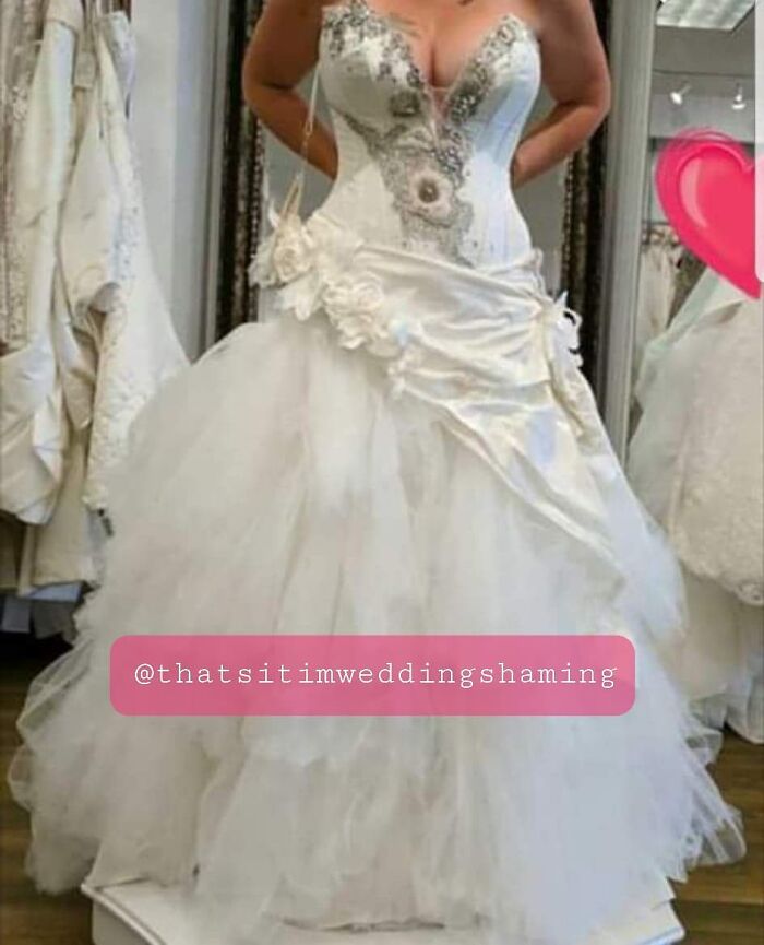 Thats-It-I-Am-Wedding-Shaming-Pics