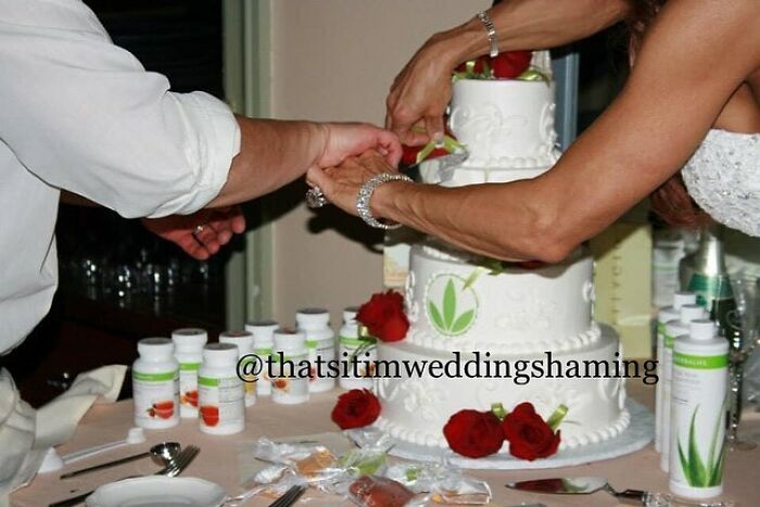 Thats-It-I-Am-Wedding-Shaming-Pics