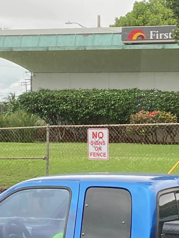 The-Absurd-Sign-Projects