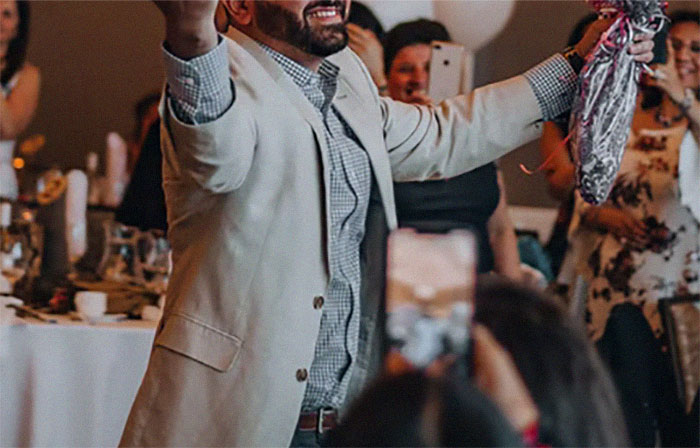 35 People Share What They Hate Seeing At Weddings