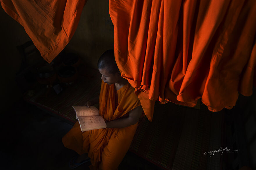The Home-Leaving For Filial Piety Towards Grandparents And Parents Is A Beauty In The Community Of Young Khmer Buddhists