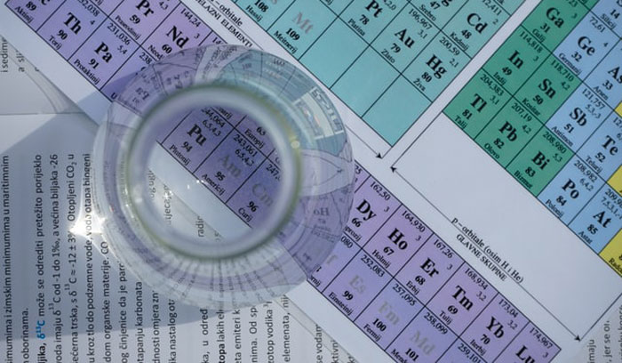 People Are Sharing 30 Things Their Teachers Did That Made Everyone Respect Them Or Had Quite The Opposite Effect