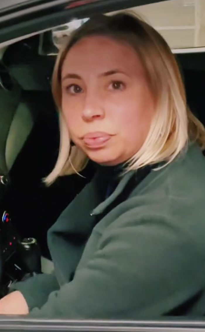 TikToker Calls A Woman Who Wouldn't Believe She Lived In Her Apartment Complex A Karen, The Internet Disagrees With Her Judgment TikToker Calls A Woman Who Wouldn't Believe She Lived In Her Apartment Complex A Karen, The Internet Disagrees With Her Judgment