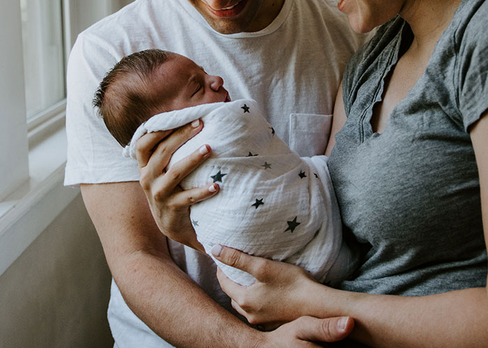 "Am I A Jerk For 'Belittling' My Friend's Grief After She Named Her Daughter After My Deceased One And Refusing To Be Her Daughter's Godmother?" "Am I A Jerk For 'Belittling' My Friend's Grief After She Named Her Daughter After My Deceased One And Refusing To Be Her Daughter's Godmother?"