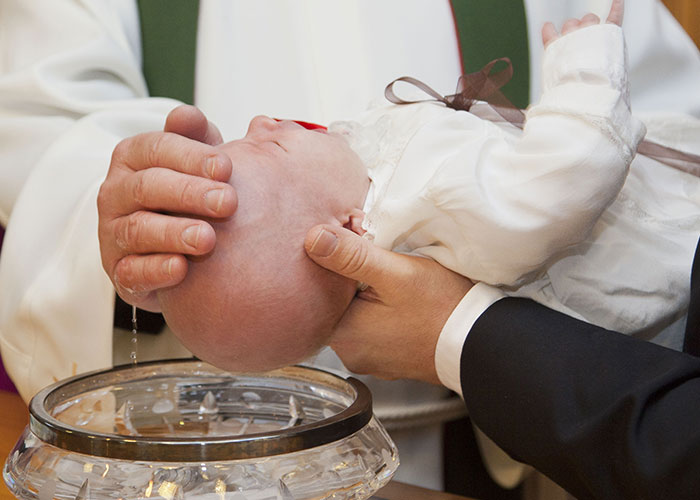 "Am I A Jerk For 'Belittling' My Friend's Grief After She Named Her Daughter After My Deceased One And Refusing To Be Her Daughter's Godmother?" "Am I A Jerk For 'Belittling' My Friend's Grief After She Named Her Daughter After My Deceased One And Refusing To Be Her Daughter's Godmother?"
