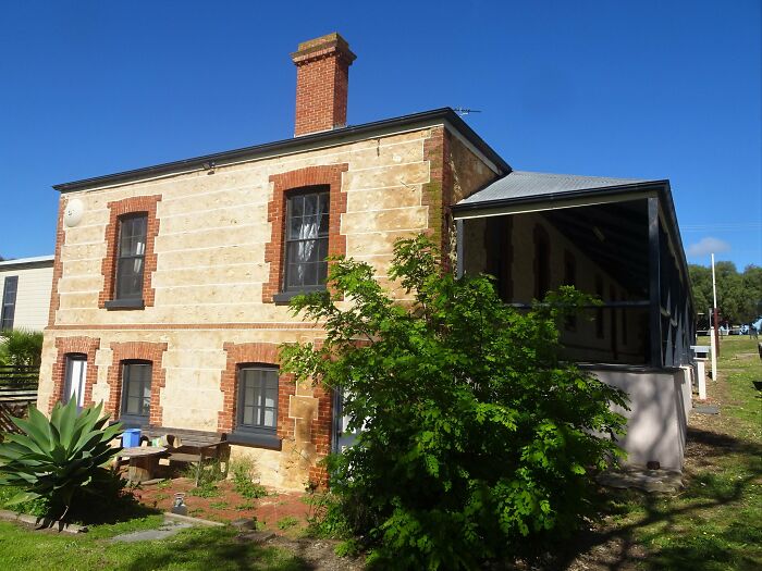 30 Unexpected Things People Discovered When They Hired A Private Investigator, As Shared By People Online