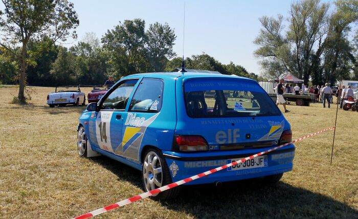 30 Unexpected Things People Discovered When They Hired A Private Investigator, As Shared By People Online