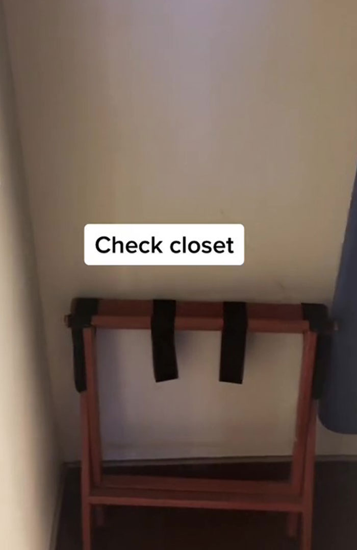 12 Hotel Safety Hacks For Solo Travelers, As Shared By This Flight Attendant