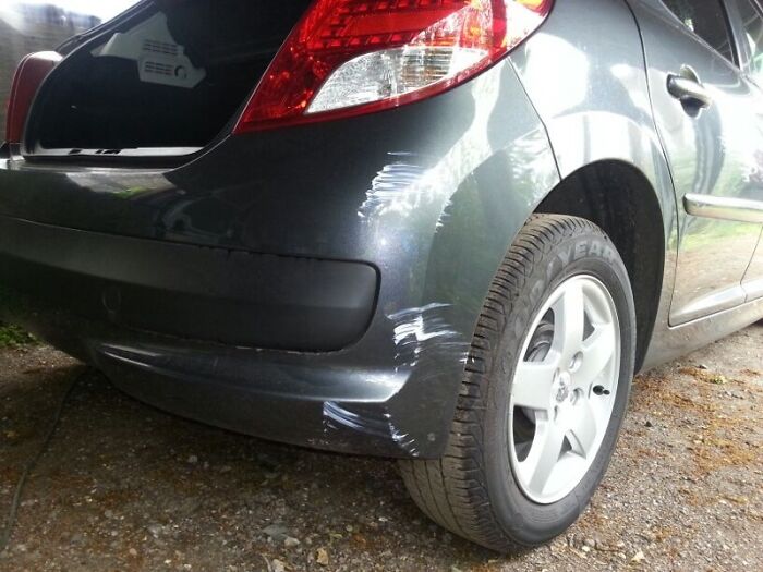 30 Of The Most Startling Windshield Notes Folks Have Ever Found, As Shared In This Online Community