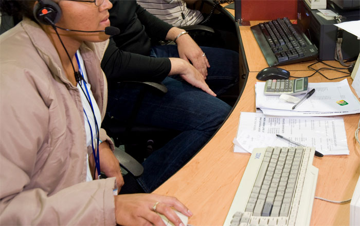 Folks In This Online Group Shared 26 Habits They Picked Up From Working At A Lousy Job