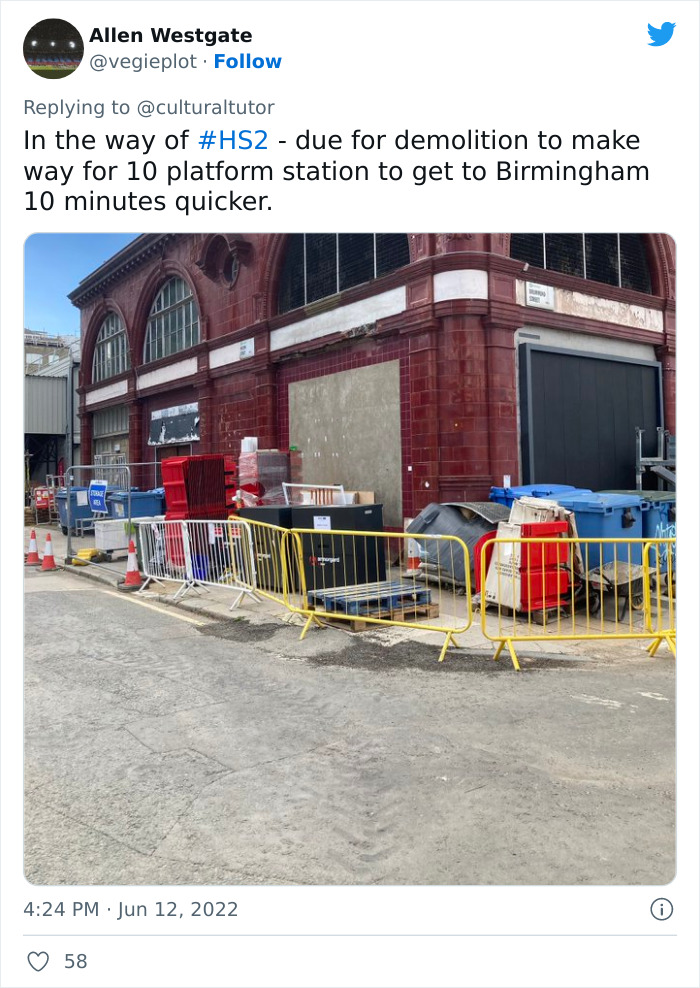 "The Problem With Modern Architecture": This Twitter Account Shares Why Architecture Today Is No Good