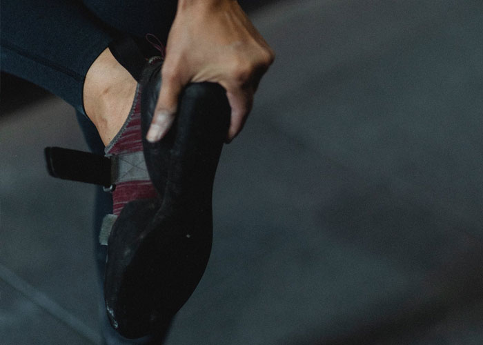 People Share 37 Things You Should Never Do In Their Country