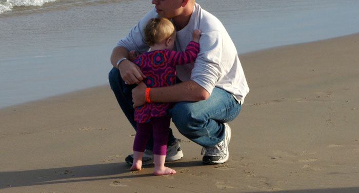 Couple Never Revealed The Birth Of Their 2 Y.O. Daughter, Get Blasted By Their Neglectful Family For Hiding The Kid From Them