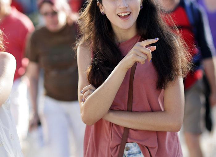 Woman Upset She Doesn't Get To Do Anything Special In Husband's Sister's Wedding, Despite Her Being A Huge Bully To Sister Back In The Day Woman Upset She Doesn't Get To Do Anything Special In Husband's Sister's Wedding, Despite Her Being A Huge Bully To Sister Back In The Day