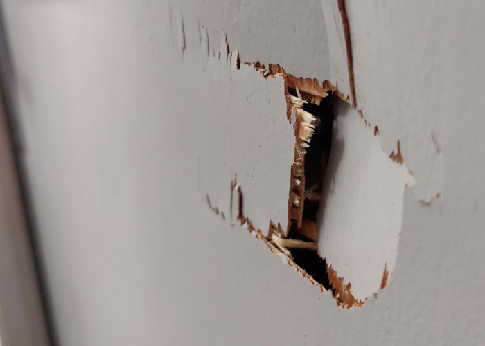 50 People Reveal The “Oh, Hell No” Moment That Made Them End Their Relationship