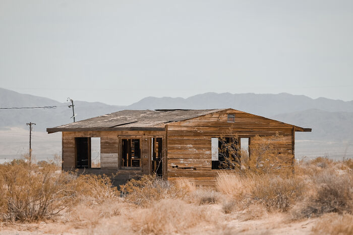 Arid - I Photographed The Abandoned Cabins Of Wonder Valley / California