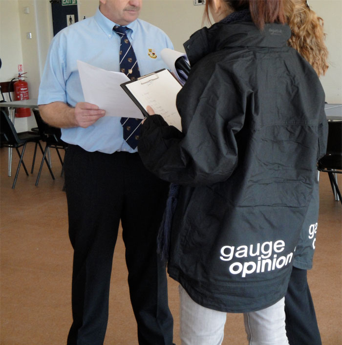 Folks In This Online Group Shared 26 Habits They Picked Up From Working At A Lousy Job