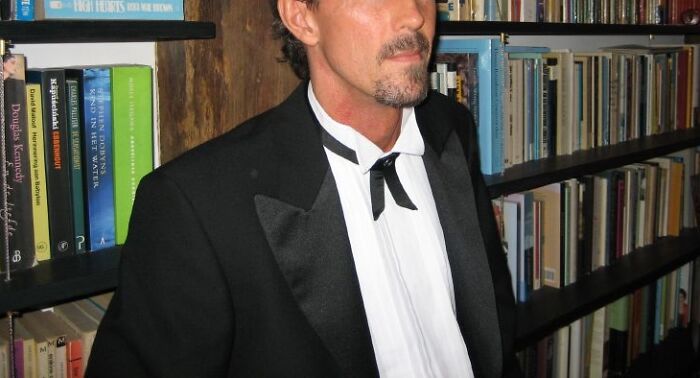 20 Personas comparten reglas estúpidas que tienen en el trabajo gracias a algún compañero idiota