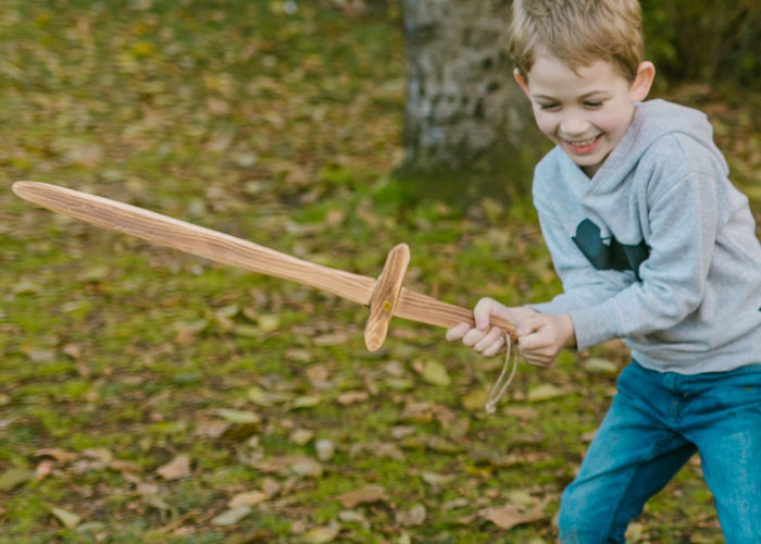 30 Unbelievably Strange Encounters With Random Strangers That These People Just Can't Forget About