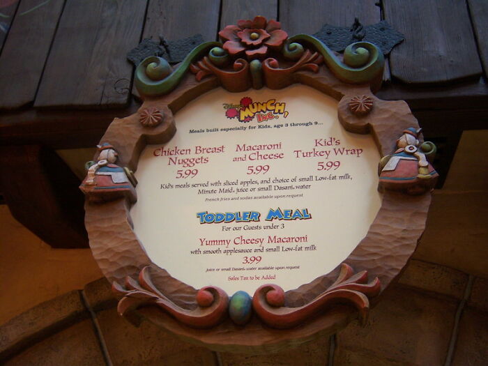 30 Bizarre Situations Women Found Themselves In Because Of Their “Baby Faces”, As Shared In This Online Community