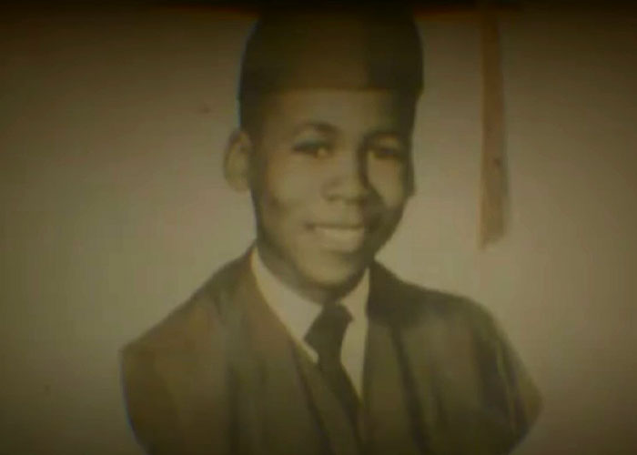 New Jersey Teacher Teaches Complex Lesson Of Acceptance Through The Simple Symbol Of An Empty Chair