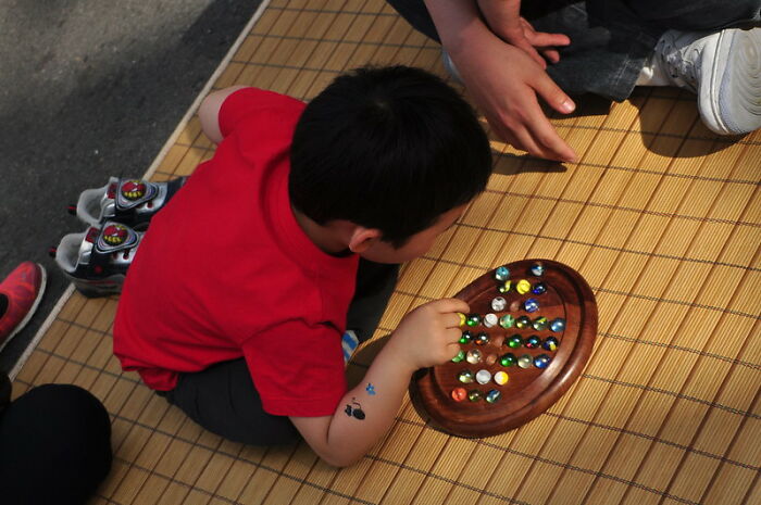 30 Bizarre Situations Women Found Themselves In Because Of Their “Baby Faces”, As Shared In This Online Community