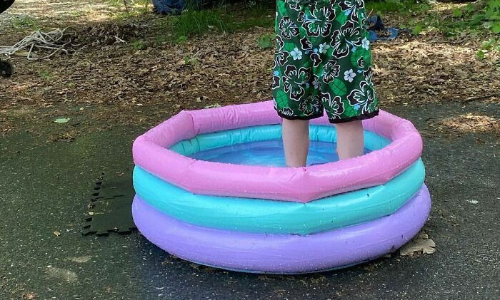 So We Were All Excited To Open Up This Pool Thinking It Was At Least 6 Ft Wide, Like The Advertisement Said