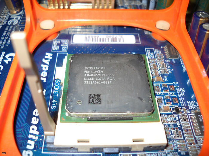 30 Cheap, Mass-Produced Items That Are Stupendously Well Engineered, According To Folks In This Online Thread