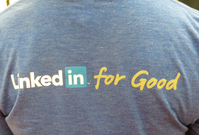 Someone Asks A Question “What Piece Of Media Is Just Straight Up Propaganda?”, Gets Responses From 30 Folks Online